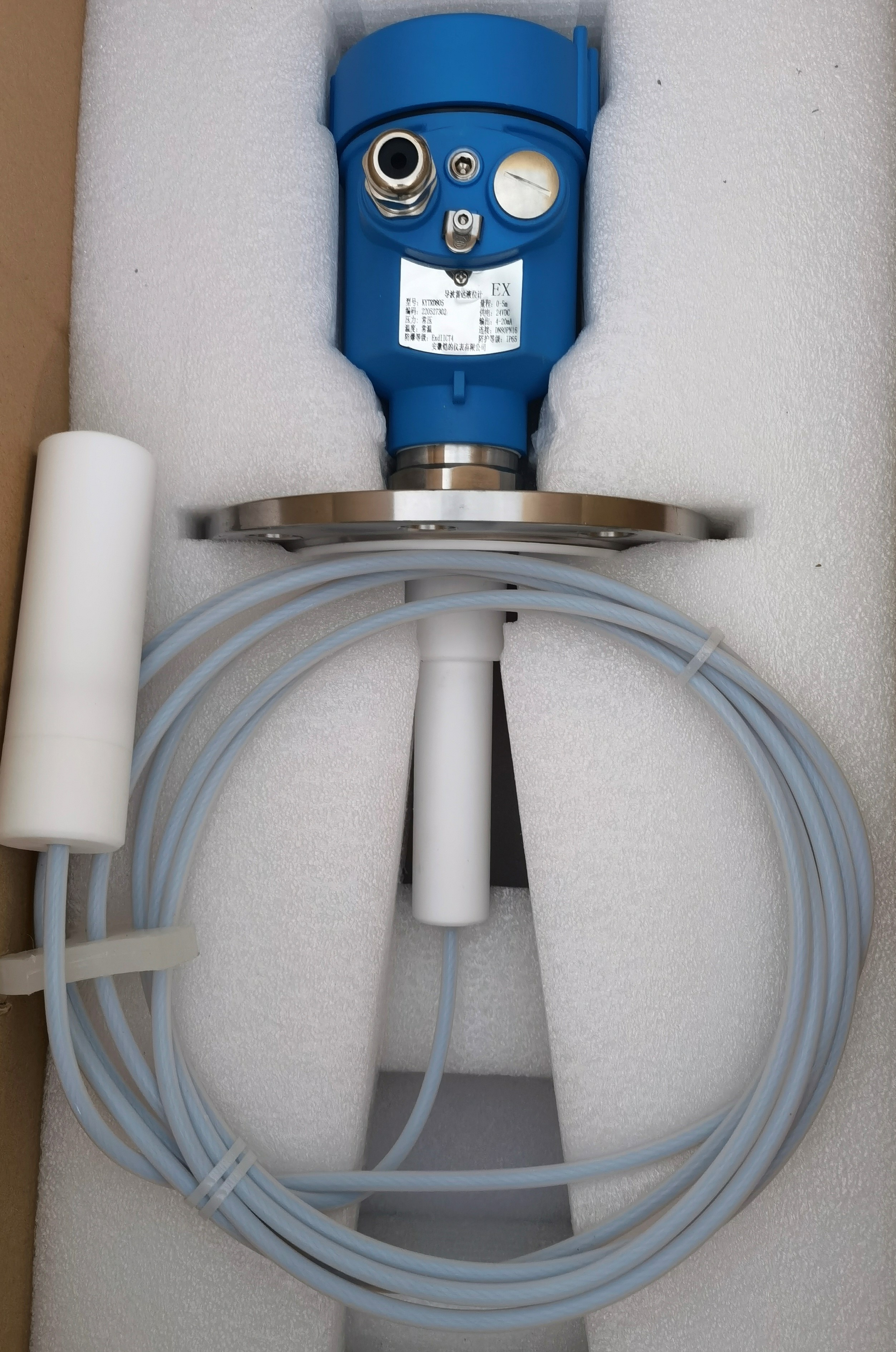 防腐型纜式導(dǎo)波雷達(dá)液位計(jì)